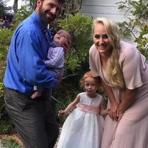 Meet your Posher, Holly